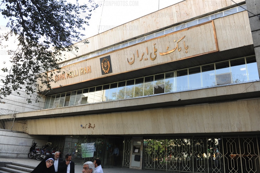 تشریح جزئیات سرقت از صندوق امانات بانک ملی شعبه دانشگاه تهران/ مسئولان بعد از تعطیلات متوجه سرقت می شوند! امنیت بانکها از واقعیت تا خیال