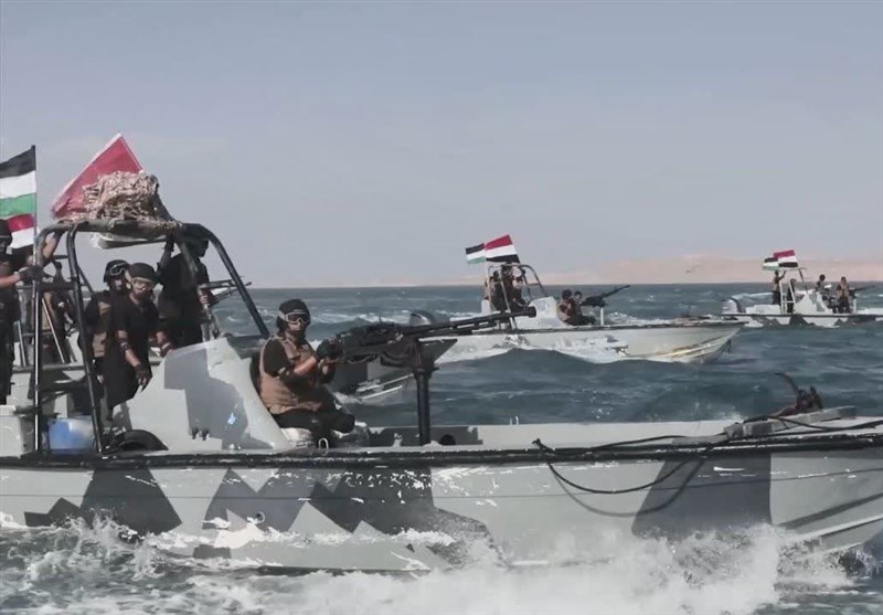 “فرمانده دفاع ساحلی یمن: بانک اهدافمان کامل است و پاسخ آمریکا را با سلاح مناسب اعلام می‌کنیم”