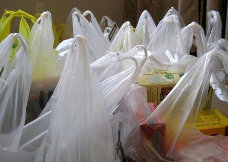 ممنوعیت عرضه رایگان کیسه‌های پلاستیکی در فروشگاه‌های زنجیره‌ای اعلام شد