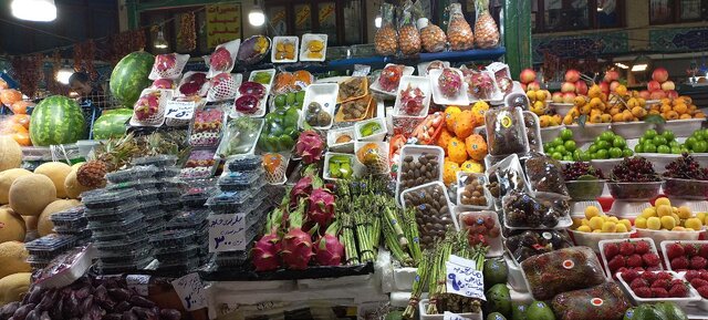میوه‌هایی که هدفشان تمام خانه‌های شهر نیستند: لوکس‌سازی بازار میوه!