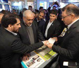 تمجید وزیر نیرو از دستاوردهای دانش‌بنیان قرارگاه سازندگی خاتم‌الانبیاء در نمایشگاه صنعت آب