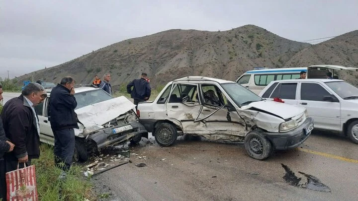 نقش خطای شناختی در تصادفات رانندگی: چرا رانندگان ماهر بیشتر در معرض خطرند؟