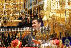 هشدار به سرمایه‌گذاران: طلا و ارز در آستانه جهش قیمتی بزرگ