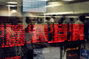بورس در قرمز، فرابورس در سبز؛ بازار سرمایه دوپاره شد