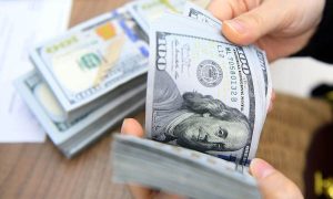 آخرین قیمت دلار، طلا و سکه امروز ۲۲ مرداد ۱۴۰۴ / نرخ طلای ۱۸ عیار