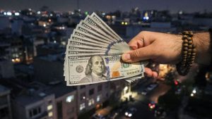 دلار دوباره به کانال ۱۱۲ هزار تومان رسید | نقش بانک مرکزی در مهار جهش