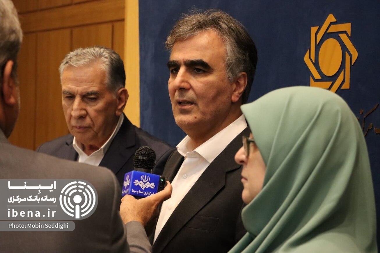اتخاذ سیاستهای پولی و ارزی در مسیر بازگشت اقتصاد به رشد و توسعه