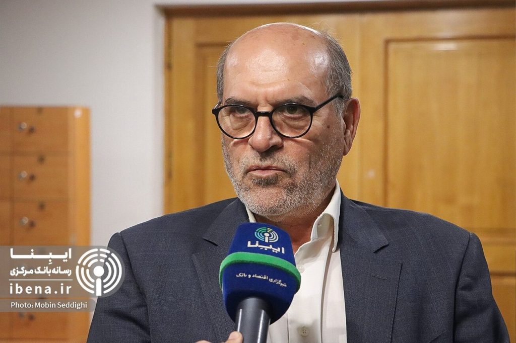 تکنرخی کردن ارز ضروری است، اما در شرایط فعلی این امکان وجود ندارد