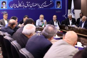 دیدار بخش خصوصی با رئیس جمهور/ فرزین: برنامه بانک مرکزی توسعه بازار دوم ارز تجاری است