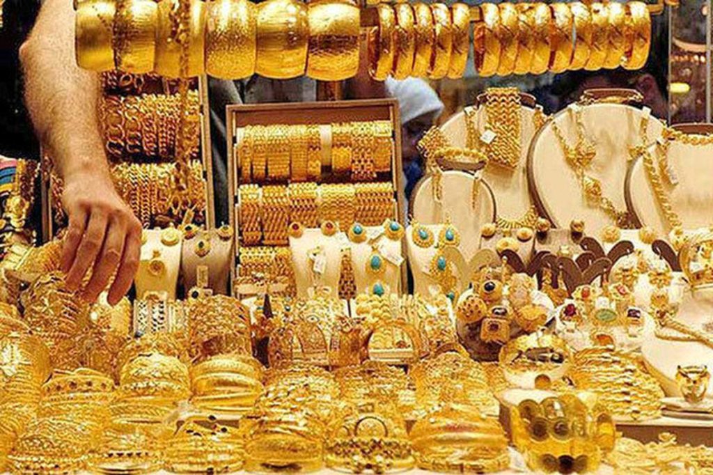 قیمت طلا ۱۸ عیار در مسیر عبور از دو مرز کلیدی؛ پیش‌بینی پنجشنبه ۱۰ مهر