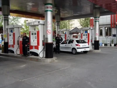 فرصت طلایی یک ماهه؛ بنزین ۱۵۰۰ و ۳۰۰۰ تومانی در انتظار این افراد
