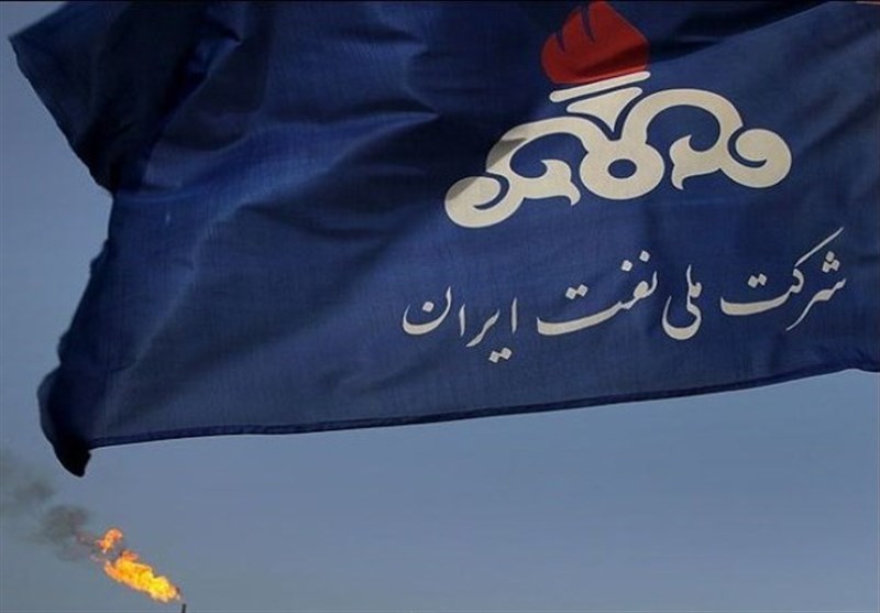 عرضه سهام شرکت ملی نفت در بورس؛ پیشنهاد جدید برای مهار تورم