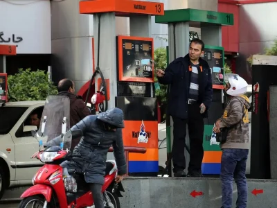 سهمیه بنزین ارزان به کدام خودروهای نوشماره می‌رسد