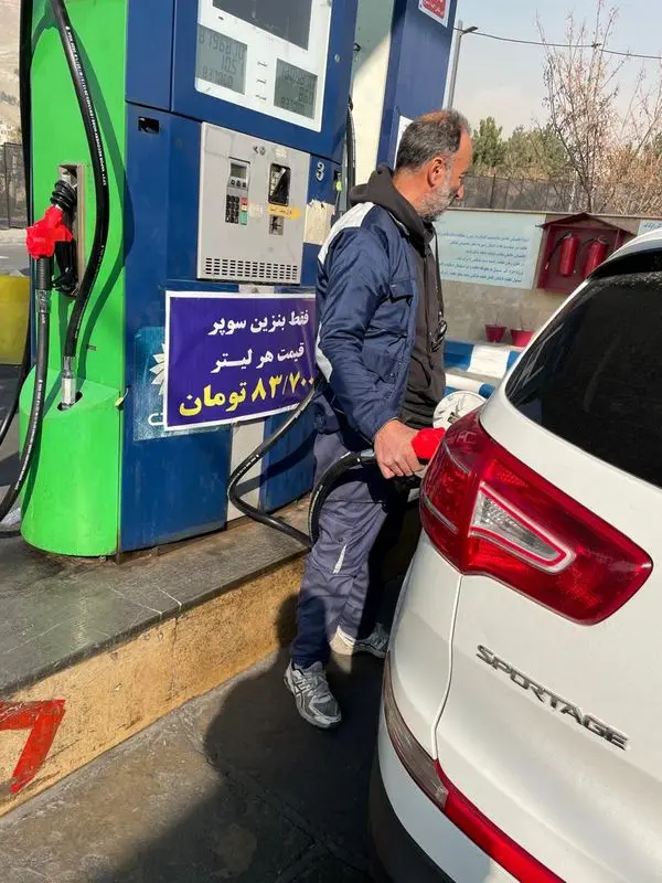 قیمت بنزین سوپر بهروز شد؛ اطلاع از نرخ هر لیتر