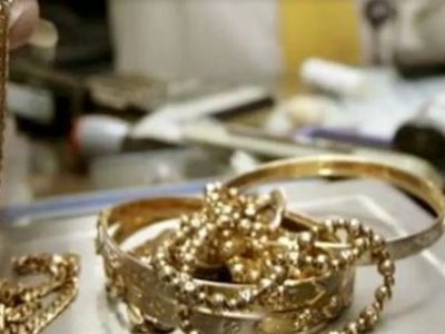 طلا در مسیر نوسان شدید؛ خرید طلا تا فردا توصیه نمی‌شود