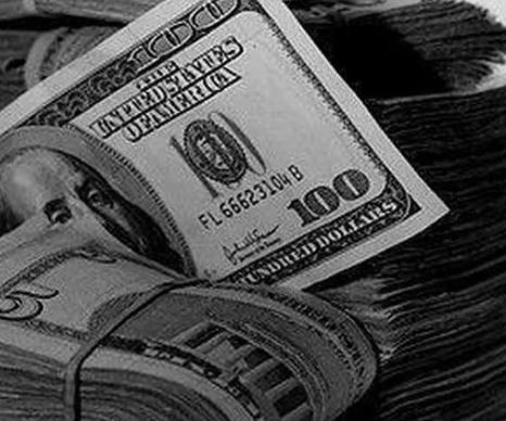 ۵ اسفند ۱۴۰۴: قیمت طلا، سکه و دلار کاهش یافت