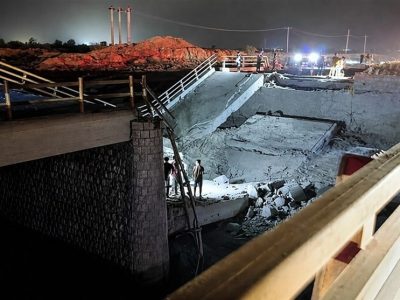 محورهای آسیب‌دیده هرمزگان در کمتر از ۱۲ ساعت به تردد بازگشتند