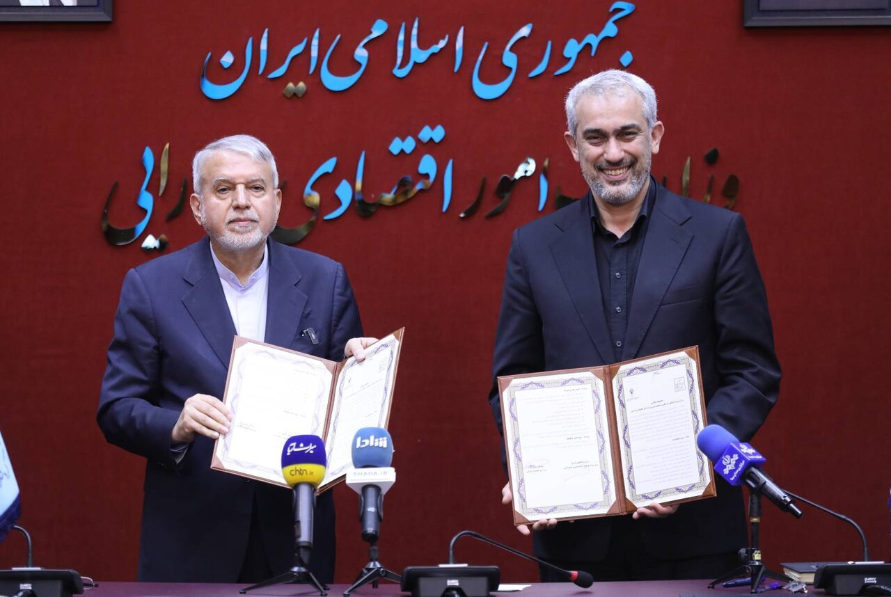 وزارت اقتصاد تفاهمنامه احیای گردشگری دوران پساجنگ را امضا کرد