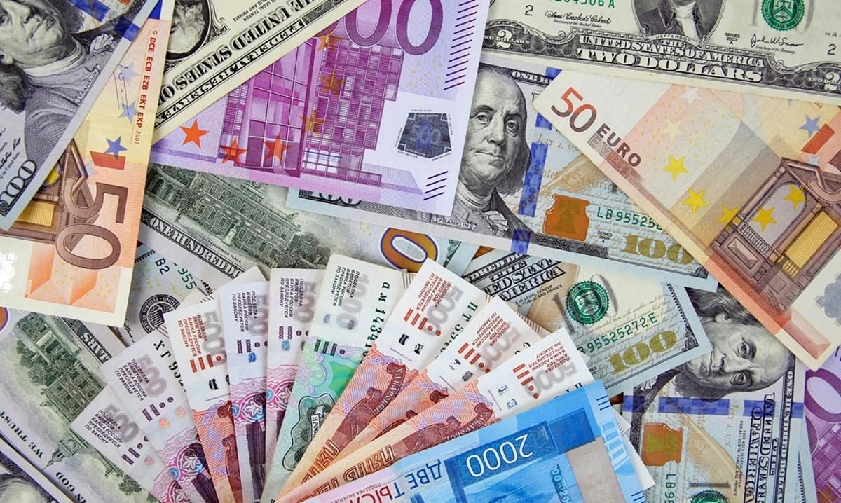 قیمت دلار و یورو امروز یکشنبه ۲۸ تیر ۱۴۰۵ کاهش یافت؛ پوند بدون تغییر ماند