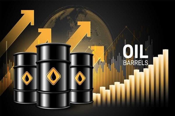 نفت با جهش ۵ درصدی بهدلیل تشدید تنشهای نظامی در منطقه صعود کرد