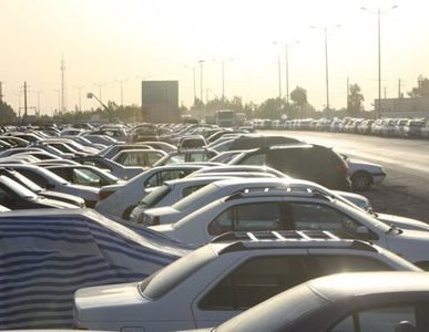 قیمت خودرو همچنان در سطوح بالا باقی ماند
