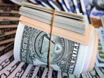 دلار آمریکا در بازار رسمی به ۱۵۶ هزار و ۵۰۰ تومان صعود کرد