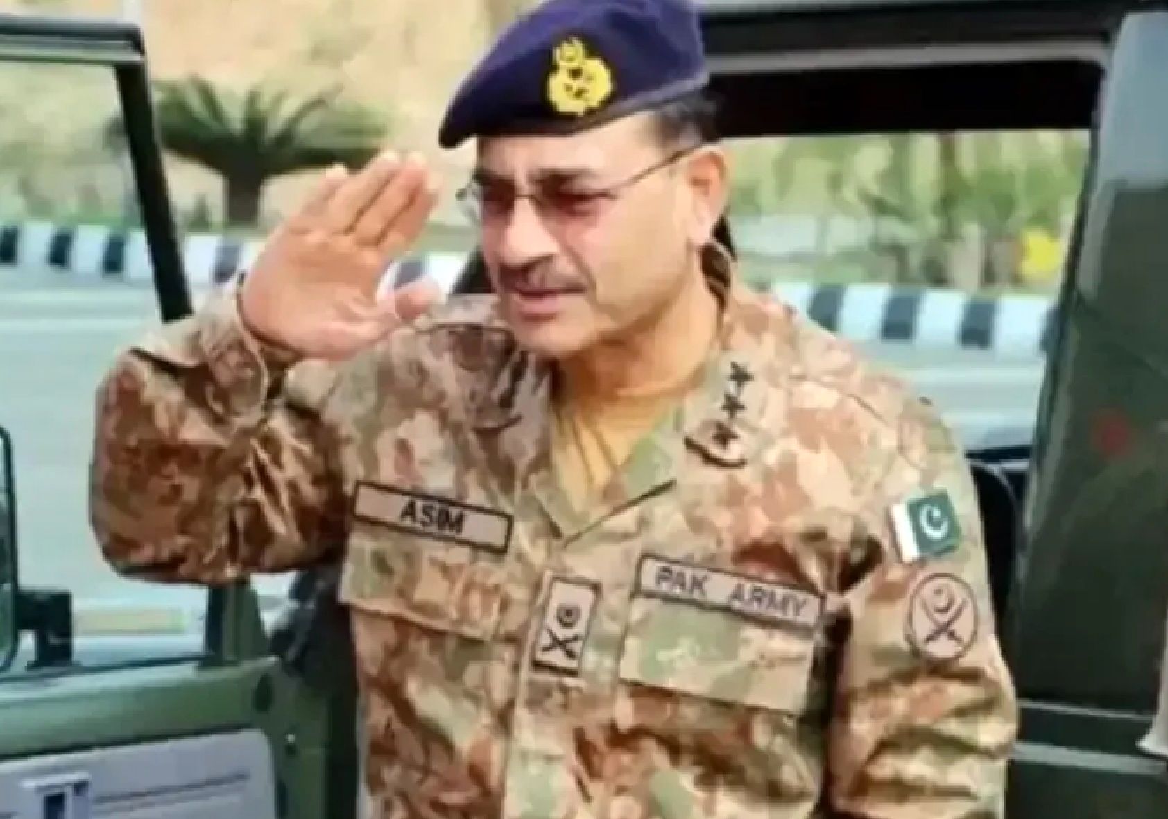 سفر عاصم منیر به تهران تأیید شد