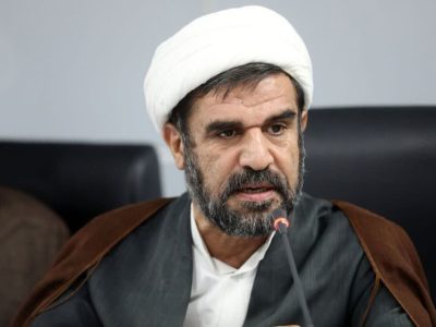 نیم جمعیت همچنان در صف تسهیلات ازدواج و فرزندآوری بسر می‌برند